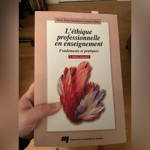L'éthique professionnelle en enseignement Book